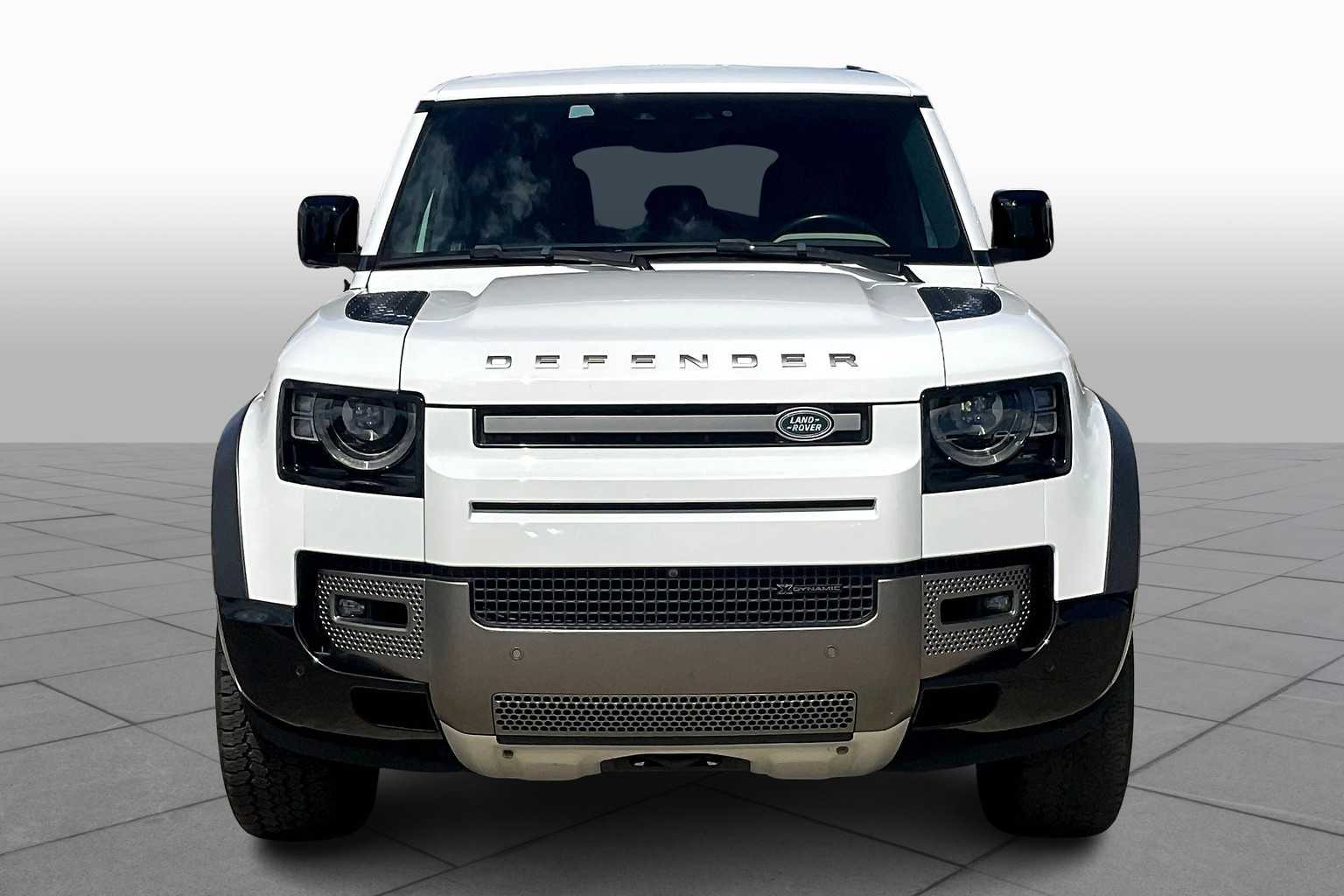 2022 Land Rover Defender X-Dynamic SE photo 3