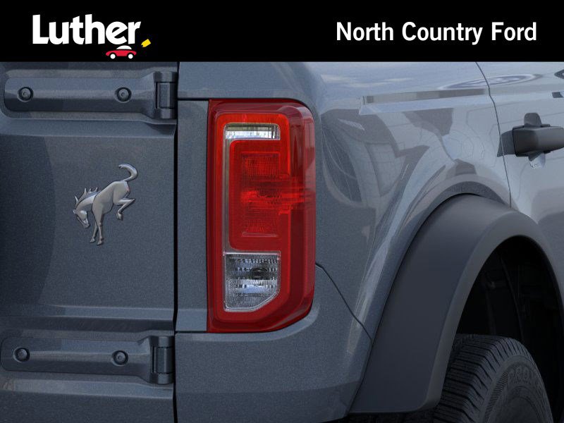 2025 Ford Bronco Base photo 23