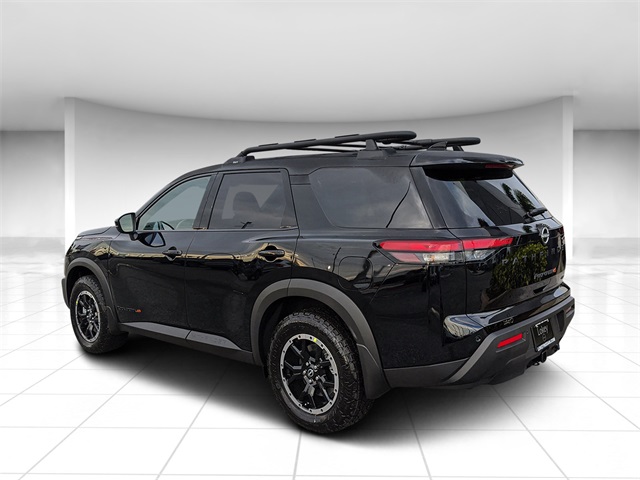 2025 Nissan Pathfinder Rock Creek photo 3