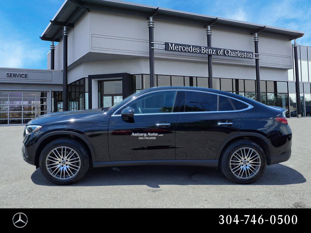 2025 Mercedes Benz GLC 300 4MATIC photo 4