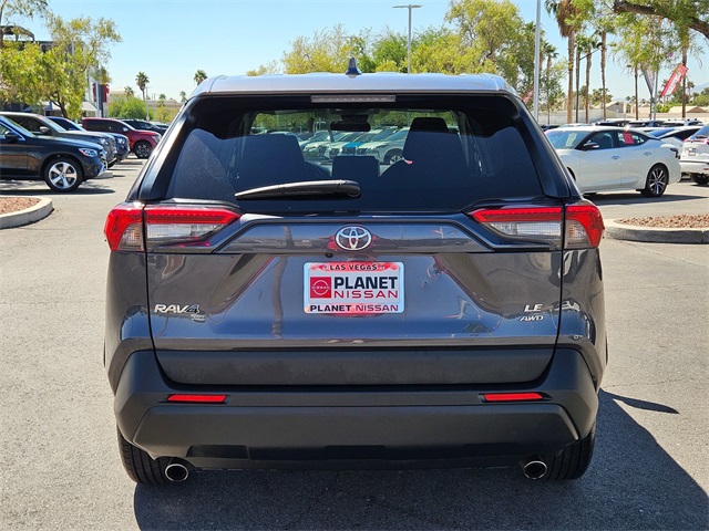 2024 Toyota RAV4 LE photo 7