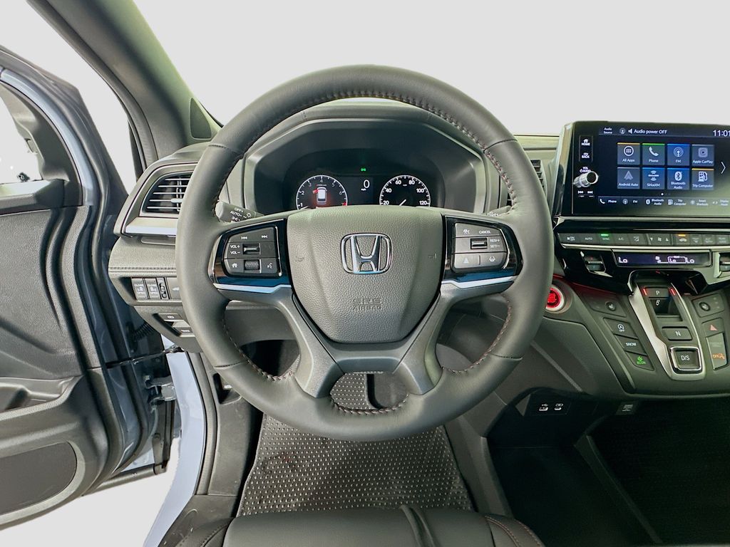 2026 Honda Odyssey Sport photo 8