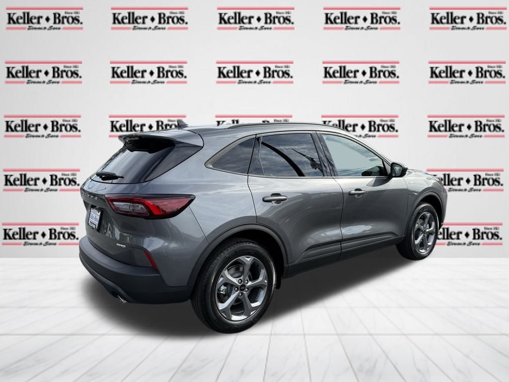 2025 Ford Escape ST-Line photo 4