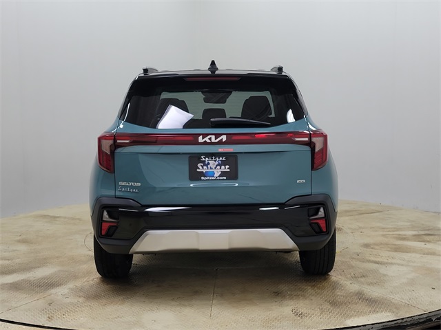 2026 Kia Seltos S photo 3