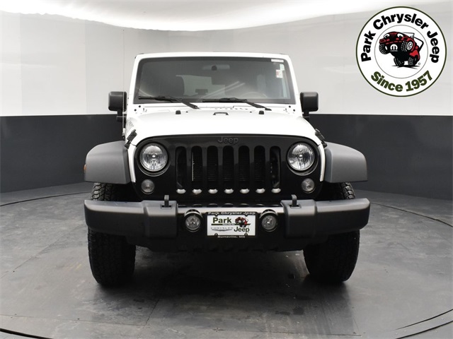 Used 2018 Jeep Wrangler JK Unlimited Willys Wheeler with VIN 1C4BJWDG6JL932235 for sale in Burnsville, Minnesota