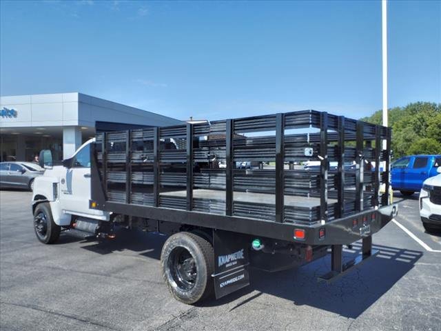 2024 Chevrolet Silverado 5500HD Work Truck photo 2
