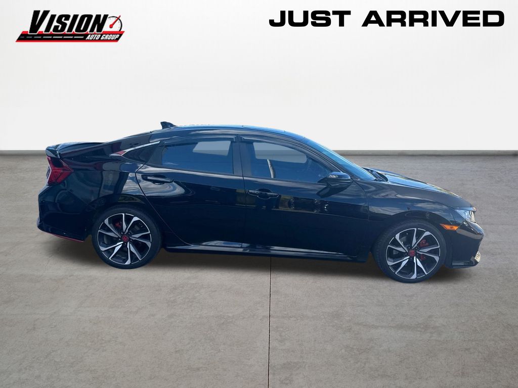 2017 Honda Civic Si photo 4