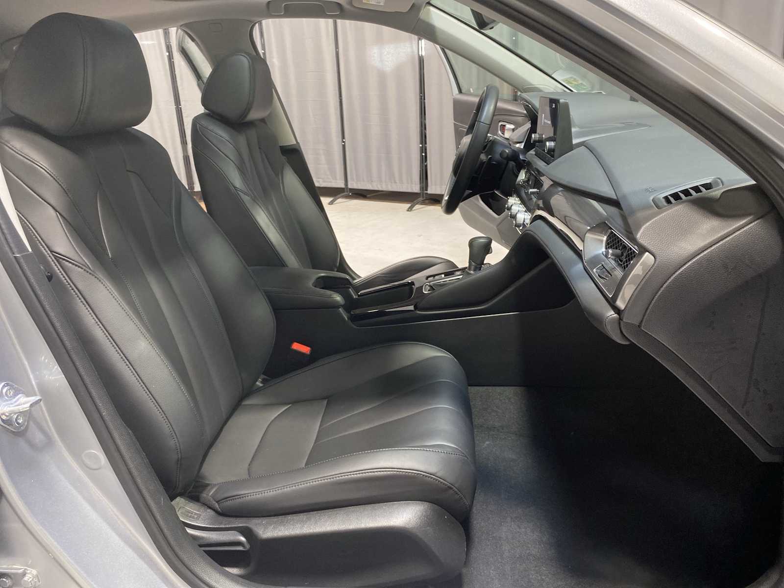 2023 Acura Integra Base photo 13