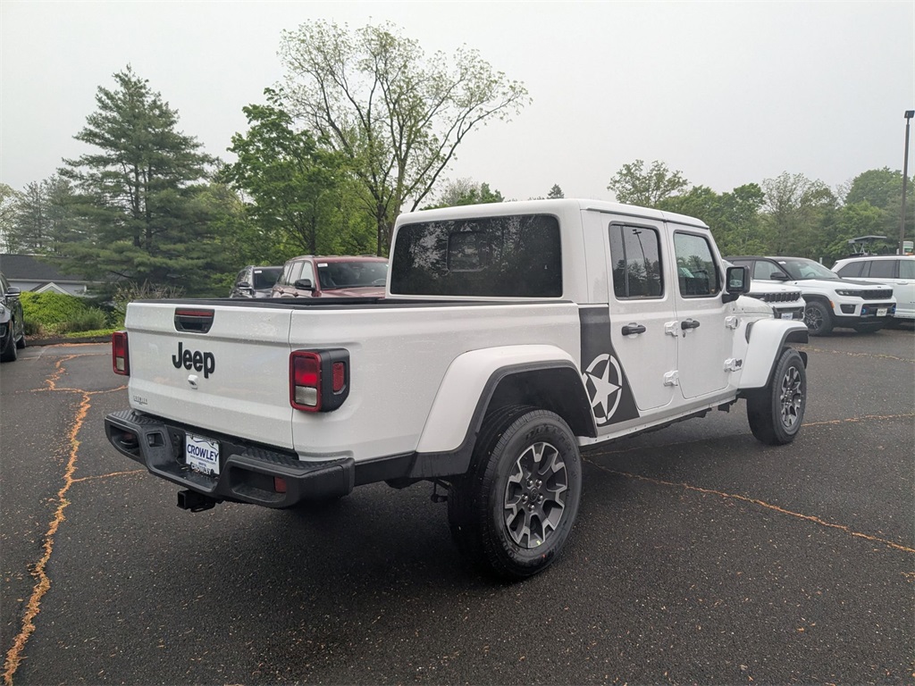 2025 Jeep Gladiator Sport S photo 3