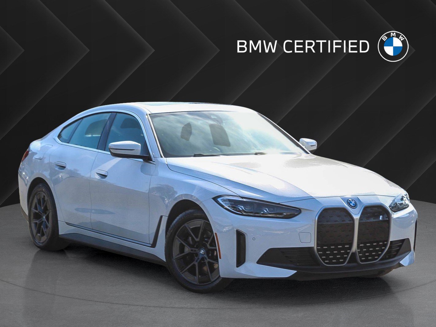 2023 BMW i4 35's photo