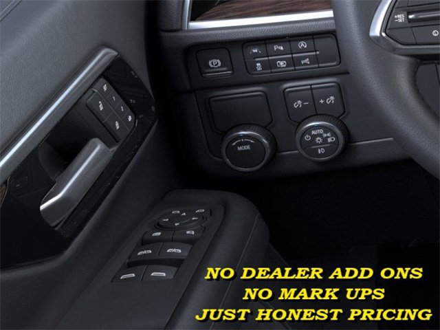 2025 Chevrolet Suburban LT photo 19