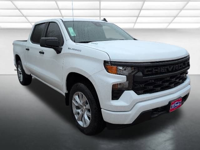 2026 Chevrolet Silverado 1500 Custom's photo