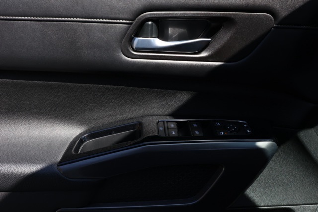 2022 Nissan Pathfinder SL photo 19