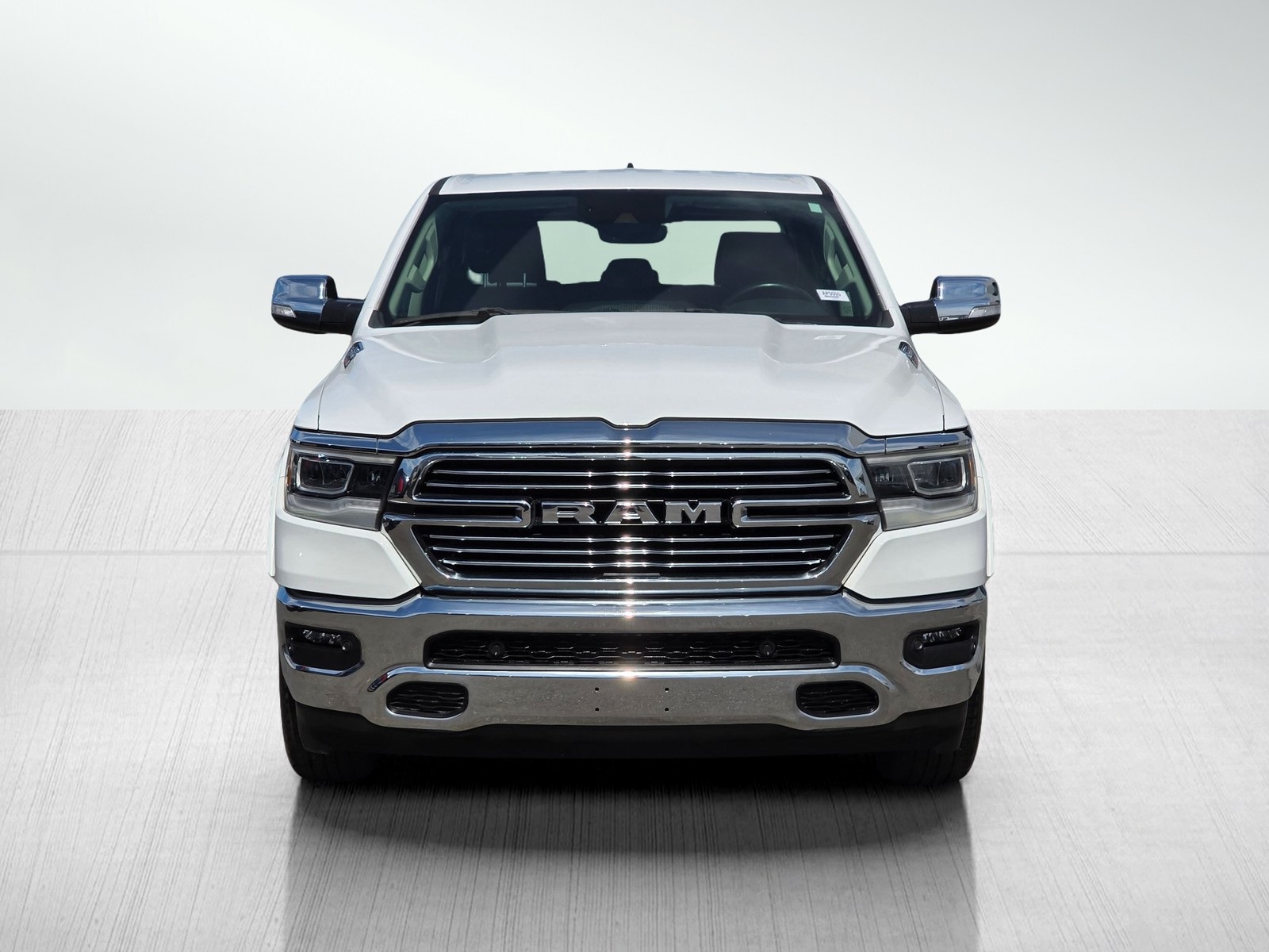 2022 Ram 1500 Laramie photo 2