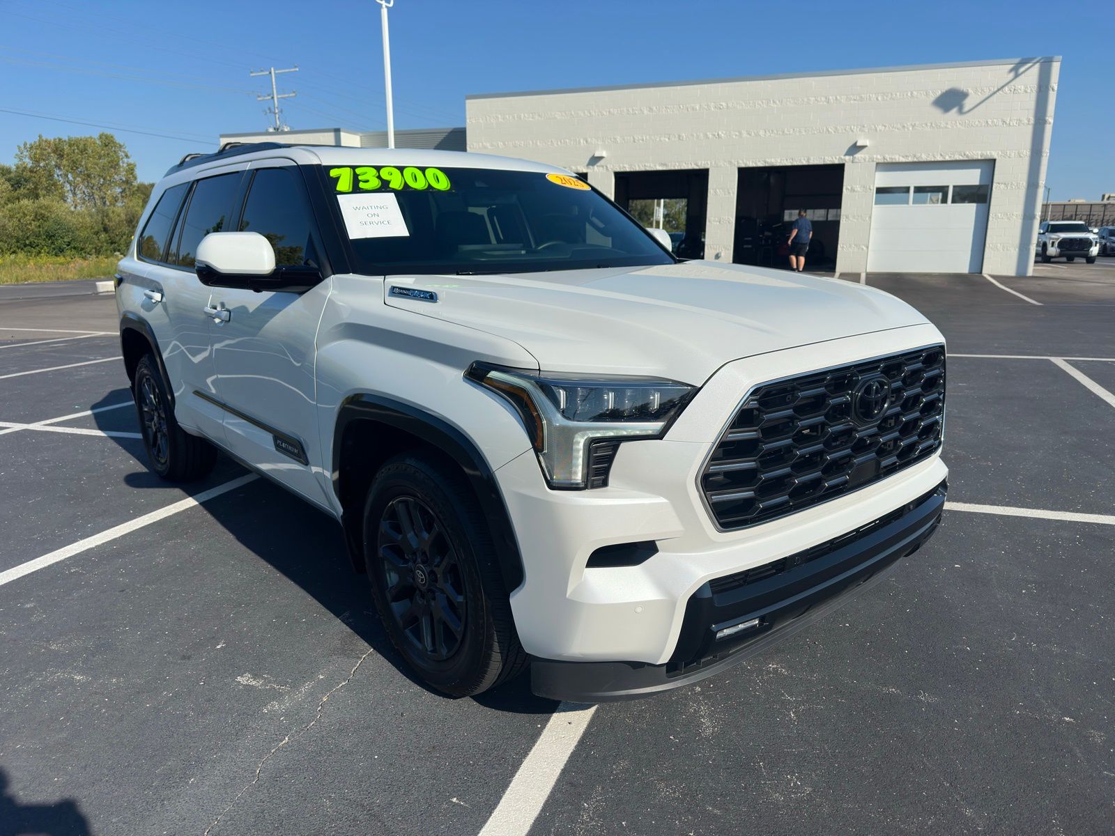 2025 Toyota Sequoia Platinum photo 7