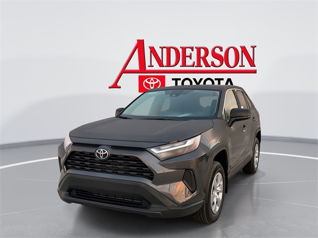 2025 Toyota RAV4 LE's photo