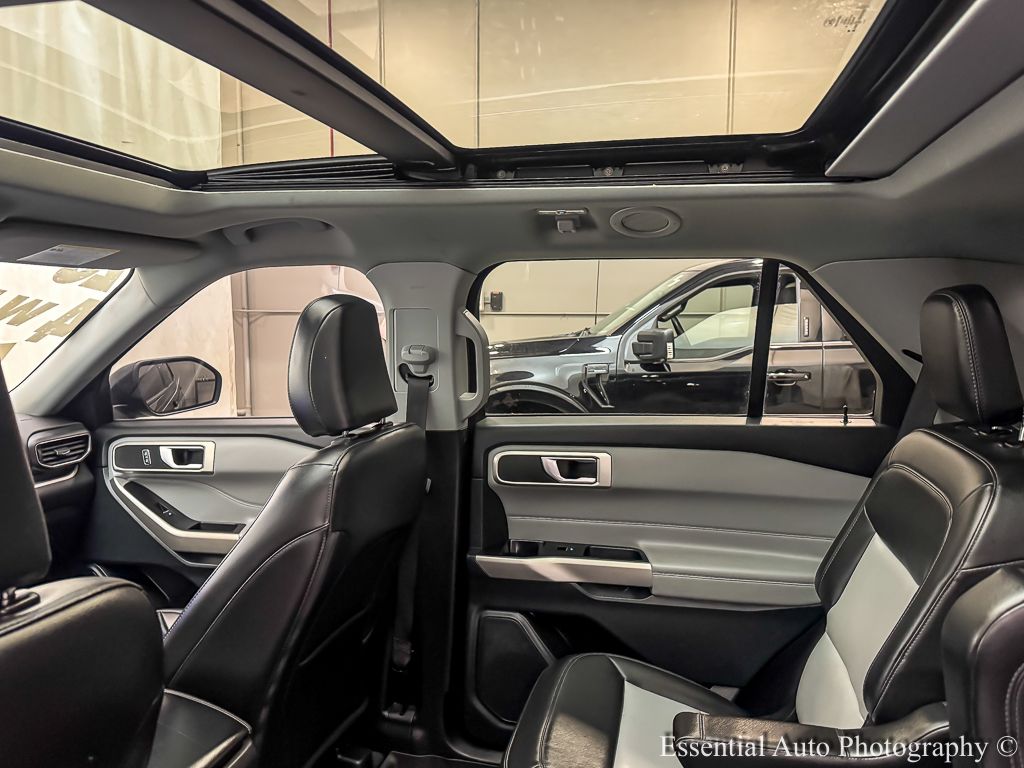 2023 FORD EXPLORER - Image 13