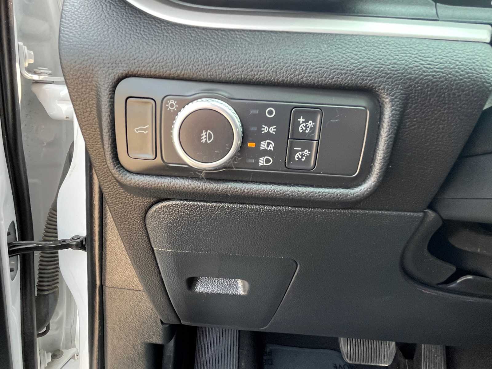 2021 Ford Explorer XLT photo 22