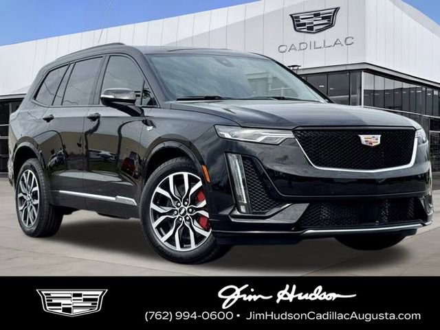2025 Cadillac XT6 Sport's photo