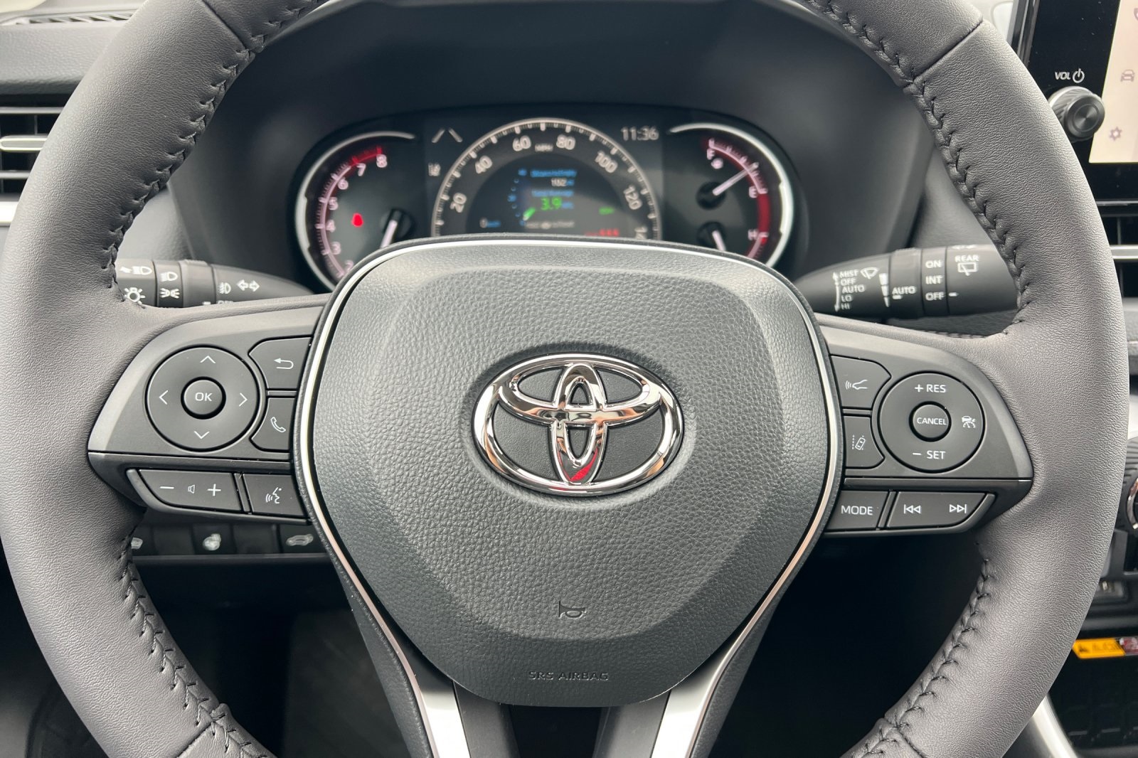 2025 Toyota RAV4 XLE Premium photo 23