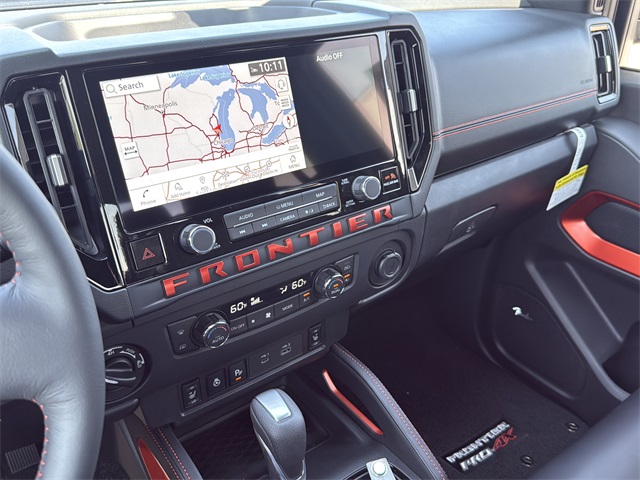2025 Nissan Frontier PRO-4X photo 14
