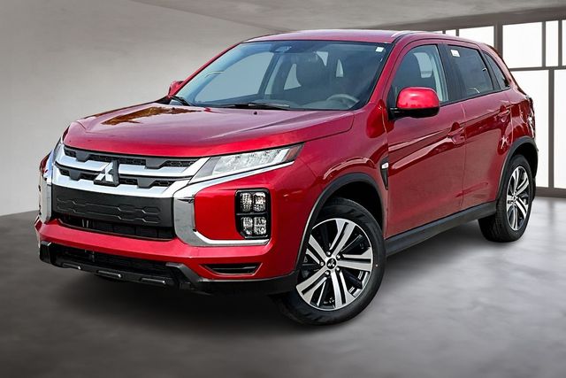 2025 Mitsubishi Outlander Sport ES photo 2