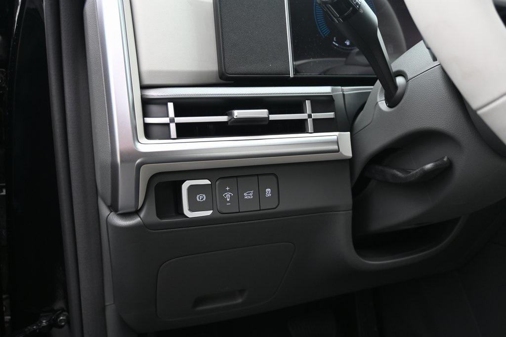 2026 Hyundai Santa Fe SEL photo 18