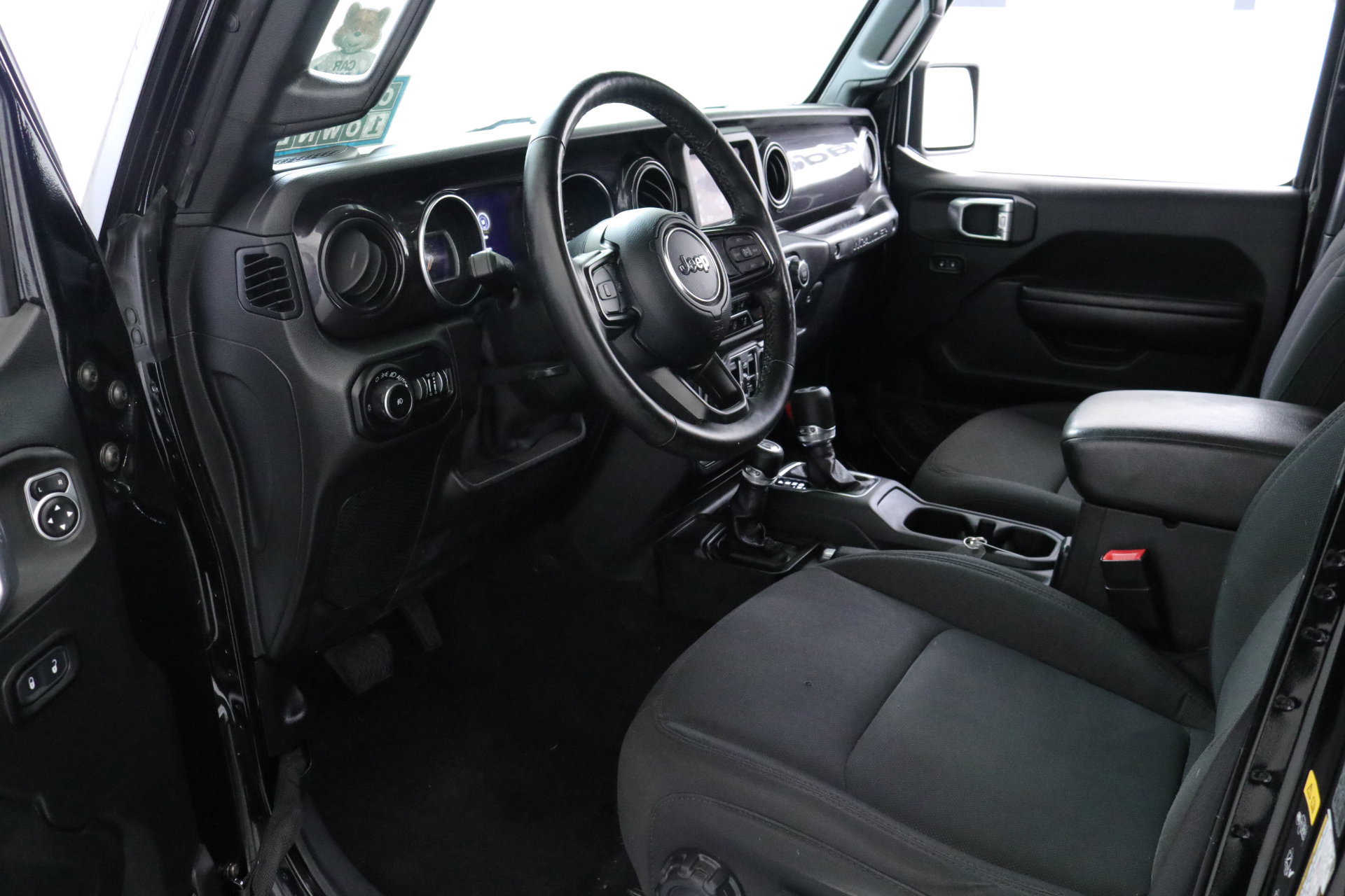 2020 Jeep Wrangler Unlimited Sport Altitude photo 21