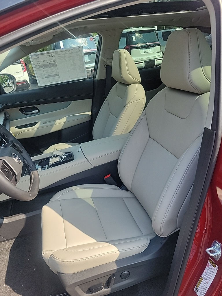 2025 Nissan Murano SL photo 23