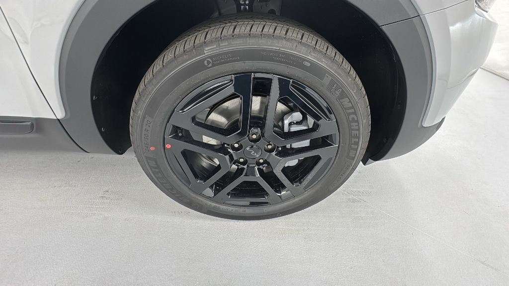 2025 Kia Telluride EX X-Line photo 9