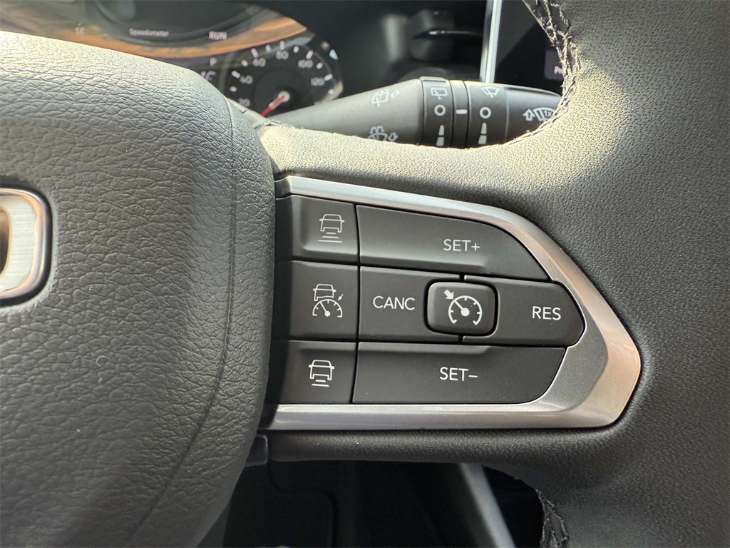 2025 Jeep Compass Limited photo 25