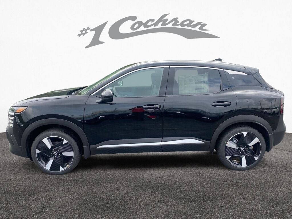 2025 Nissan Kicks SR photo 4