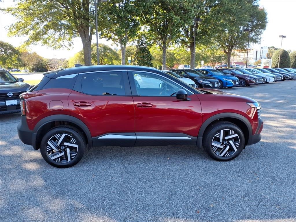 2026 Nissan Kicks SV photo 2