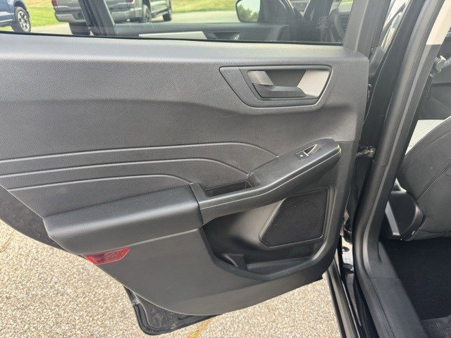 2022 Ford Escape SE photo 22