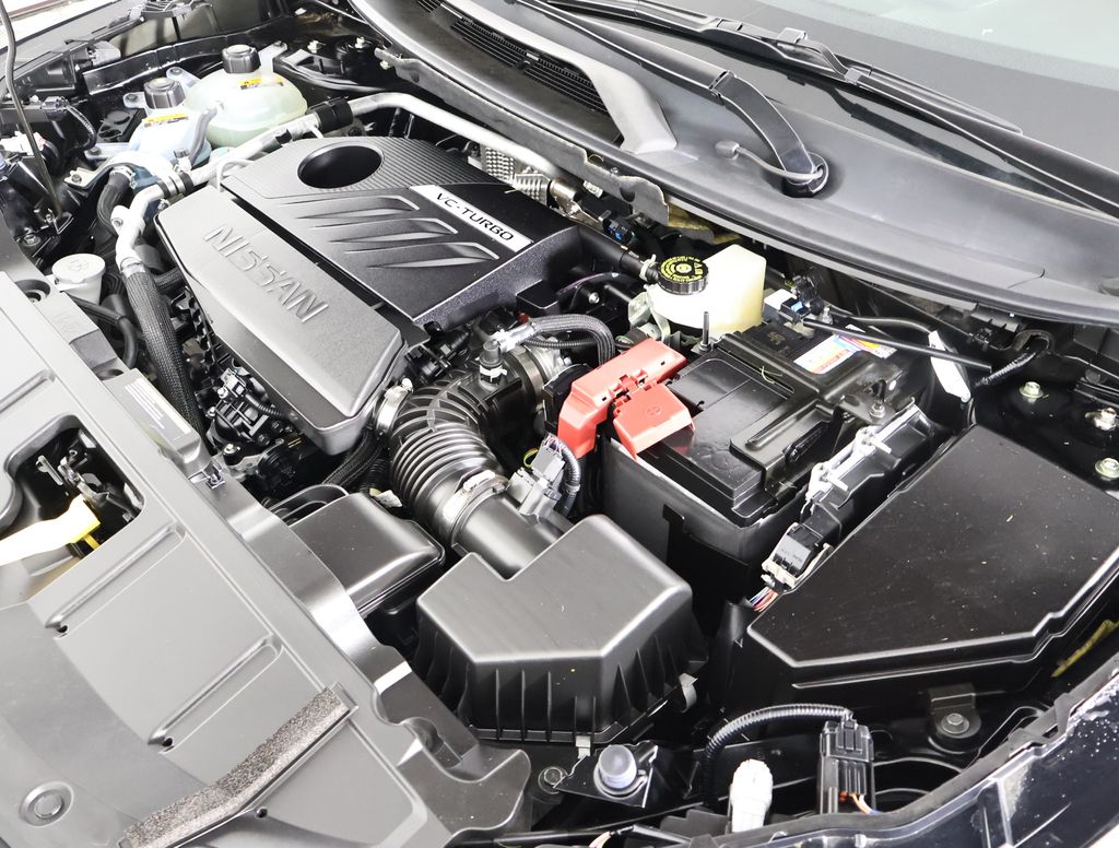 2025 Nissan Rogue SL photo 11