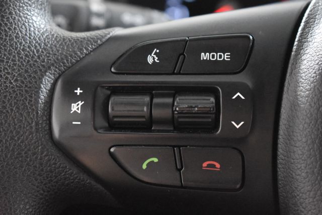 2018 Kia Sorento LX photo 16