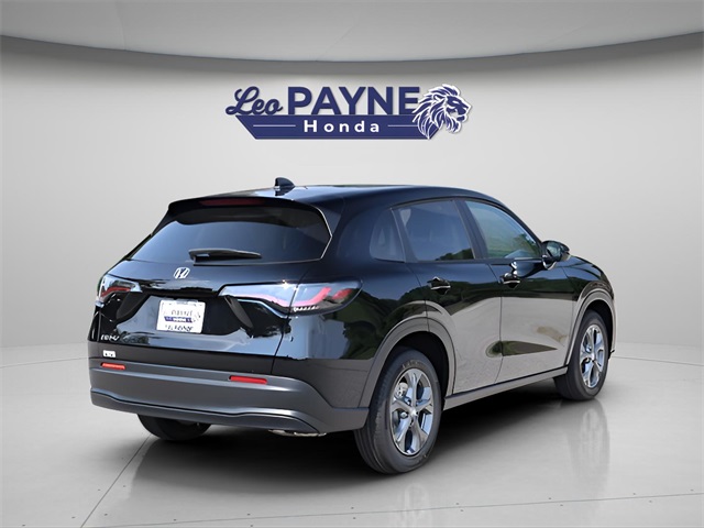 2026 Honda HR-V LX photo 2