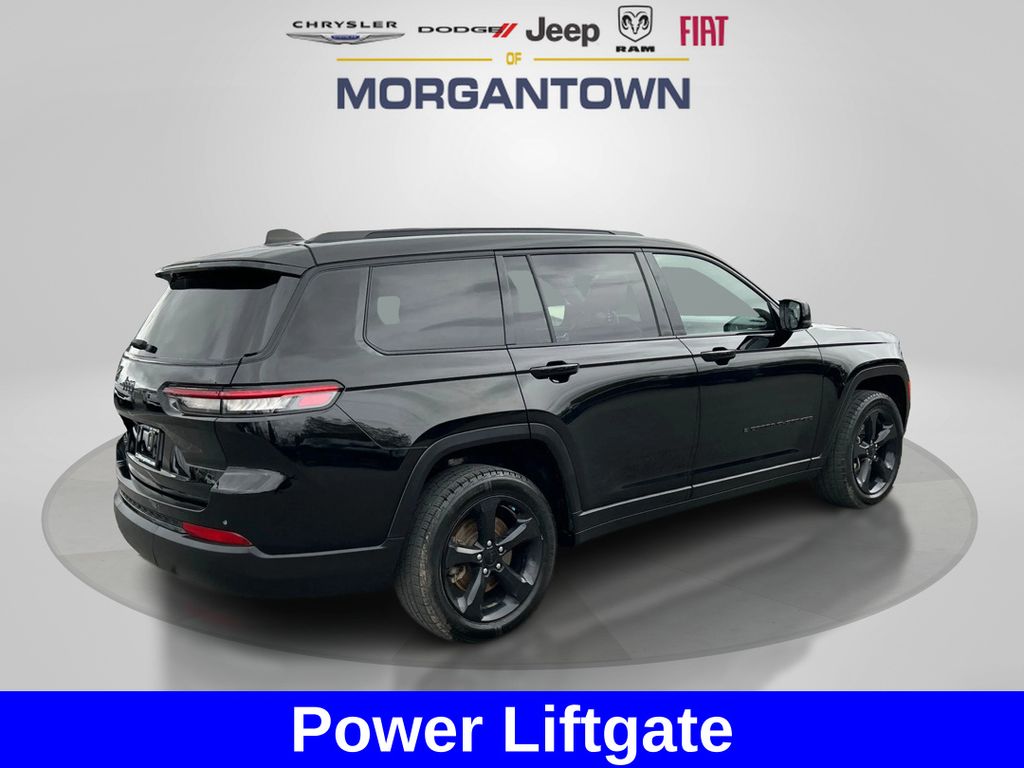 2023 Jeep Grand Cherokee Altitude photo 2