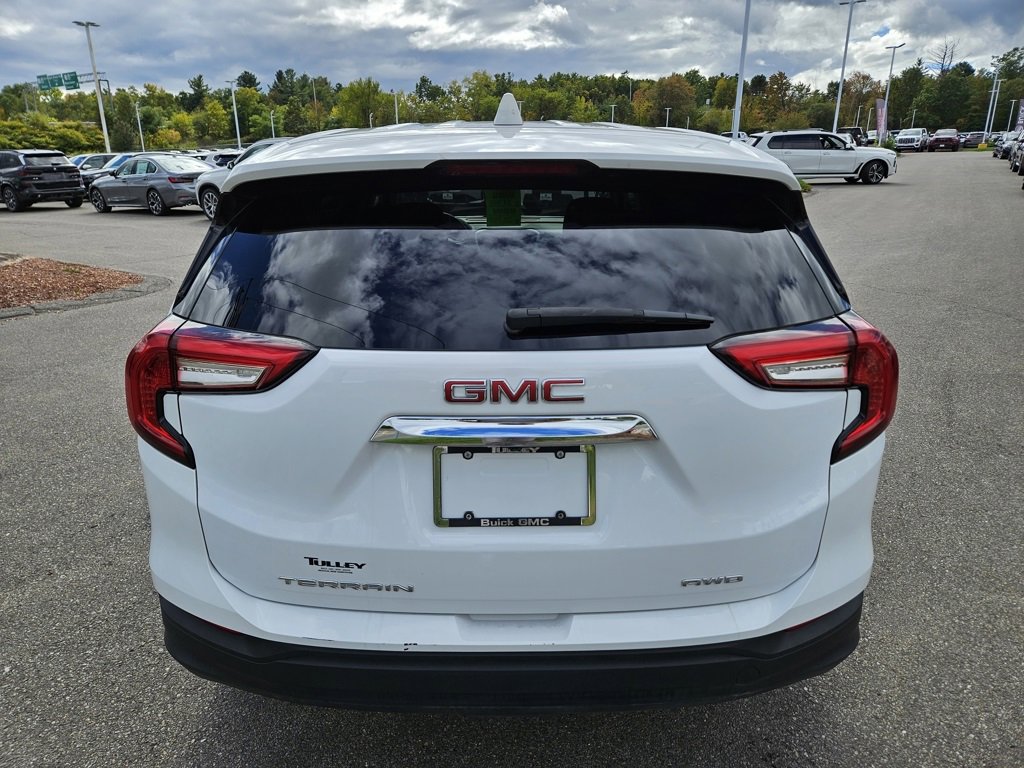 2024 Gmc Terrain SLE photo 4