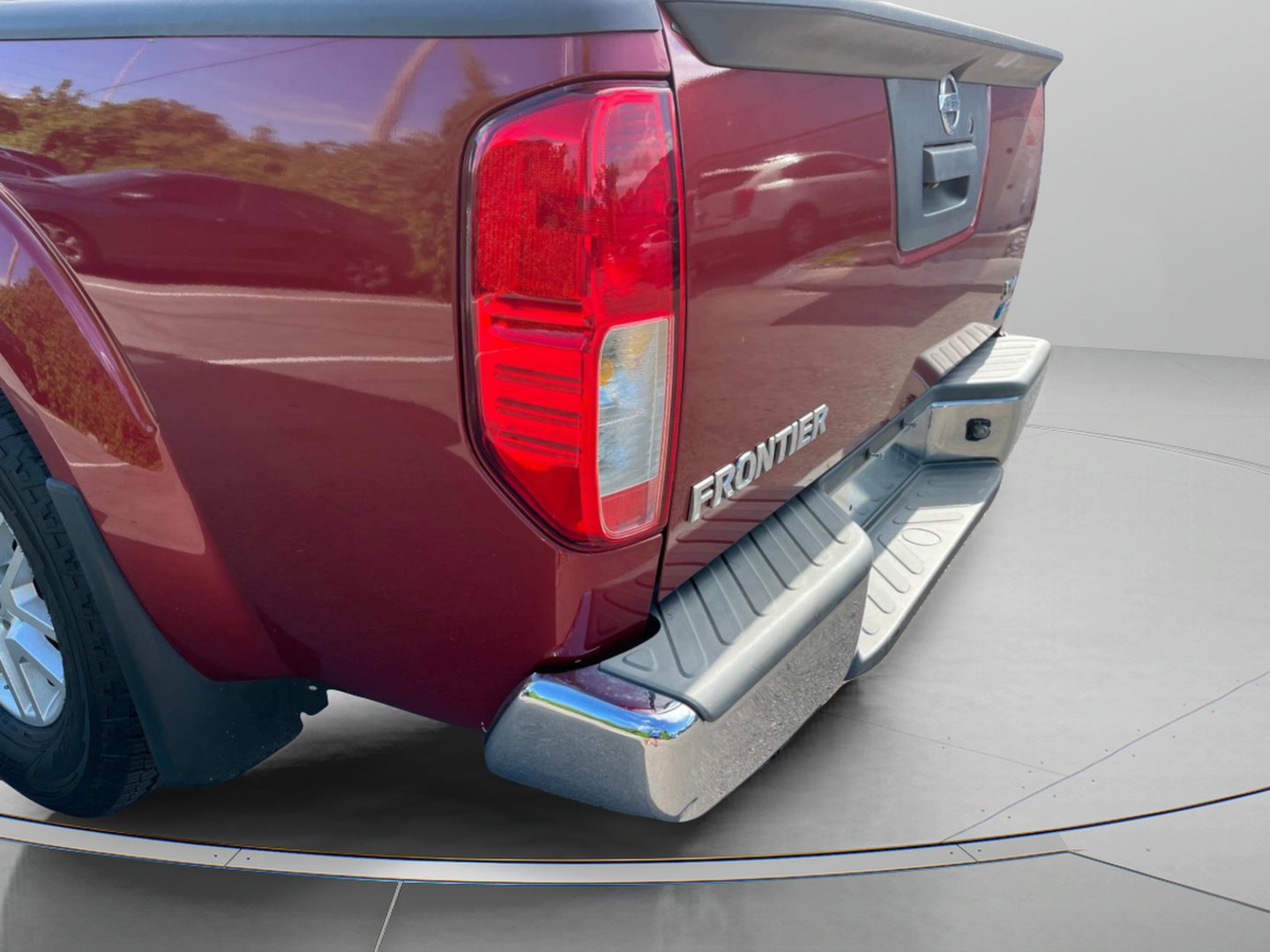 2018 Nissan Frontier SV photo 9