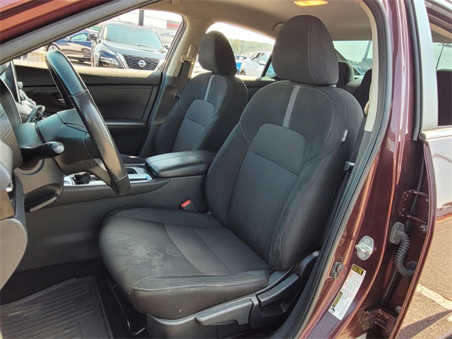 2022 Nissan Sentra SV photo 4