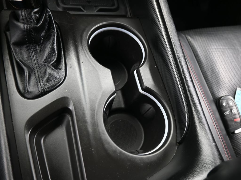 2022 Dodge Durango R/T photo 18