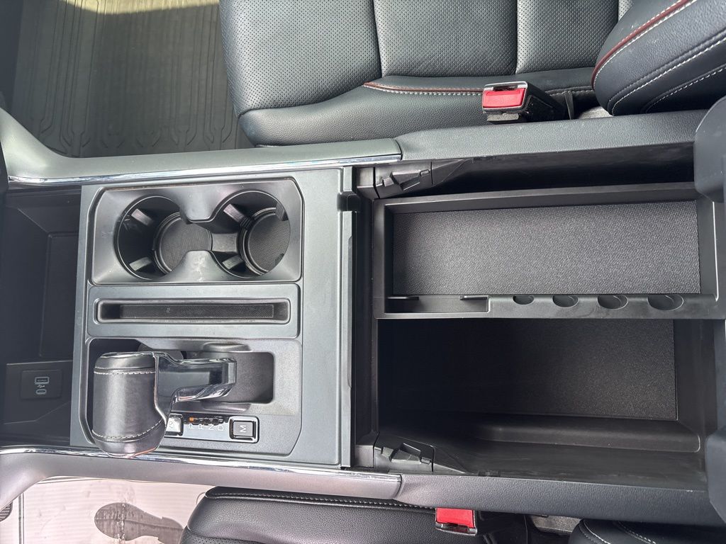 2021 Ford F-150 Lariat photo 17