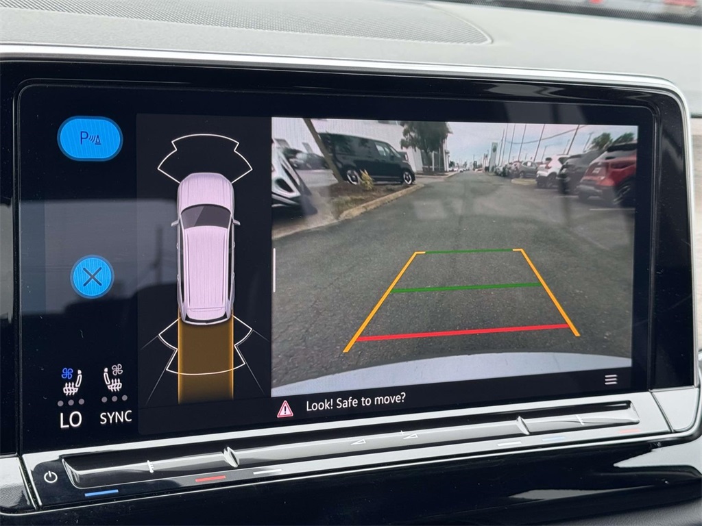 2024 Volkswagen Atlas SE Technology photo 4