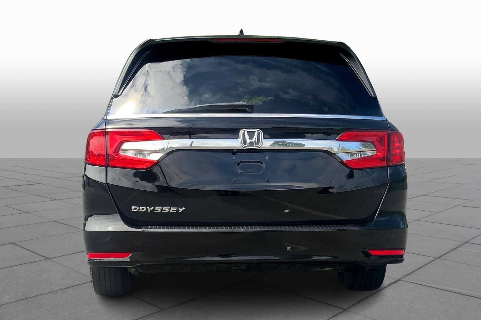 2020 Honda Odyssey EX-L photo 4
