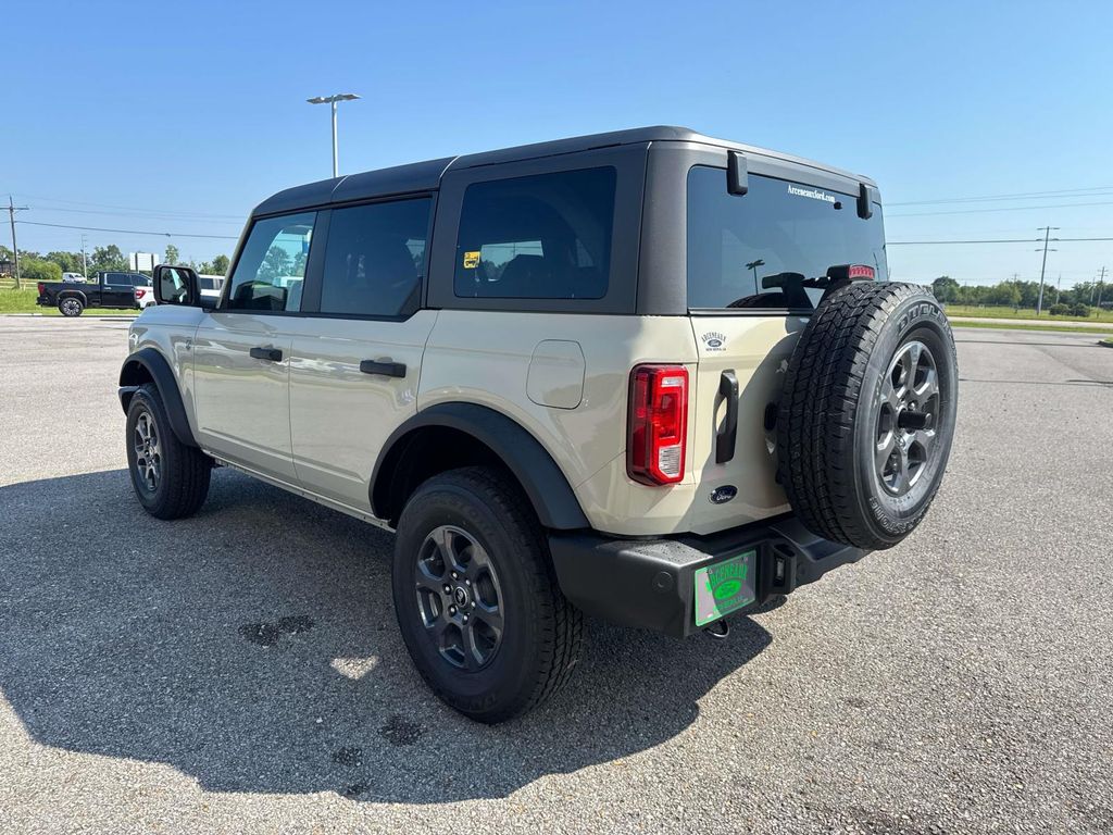 2025 Ford Bronco Big Bend photo 4