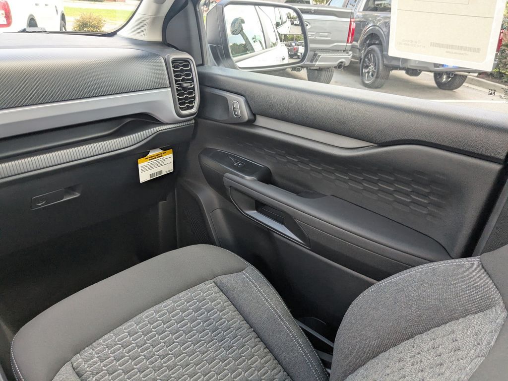 2025 Ford Ranger XL photo 17