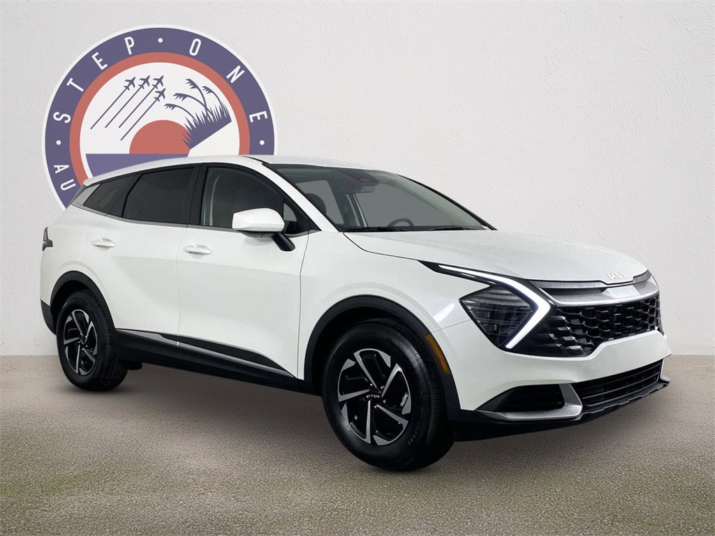 2025 Kia Sportage Hybrid LX photo 2