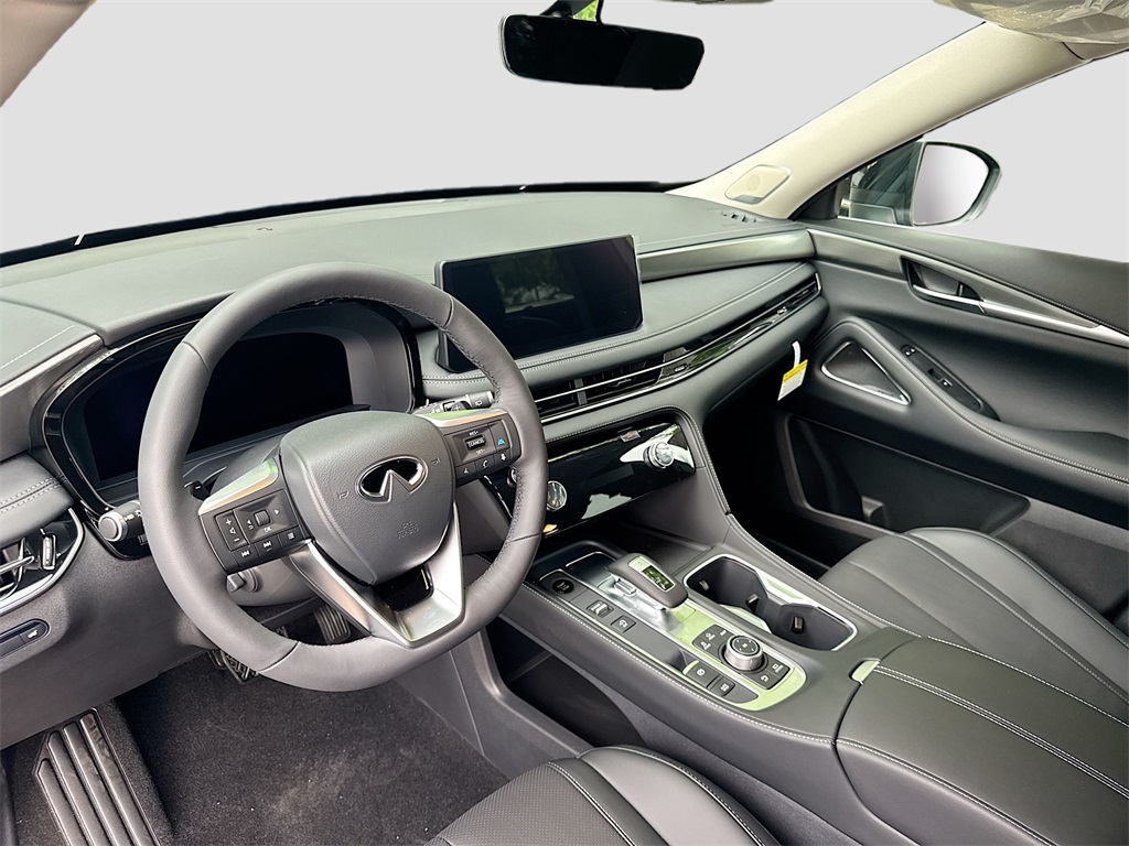 2026 Infiniti QX60 Luxe photo 9