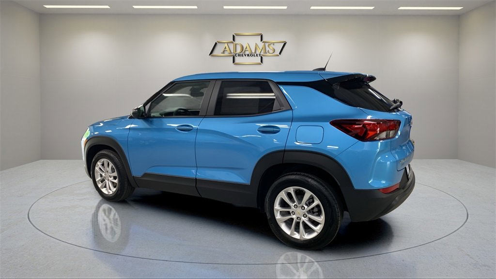 2026 Chevrolet Trailblazer LS photo 3